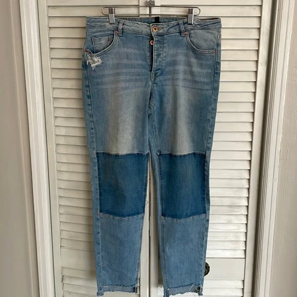 H&M DIVIDED denim blue jeans